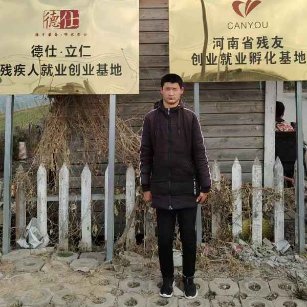 河南24岁单身帅哥真诚找对象-营口相亲网